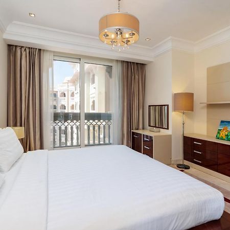 Royal Club By Rvhr, Grandeur Residence Crescent Palm Jumeirah ดูไบ ภายนอก รูปภาพ